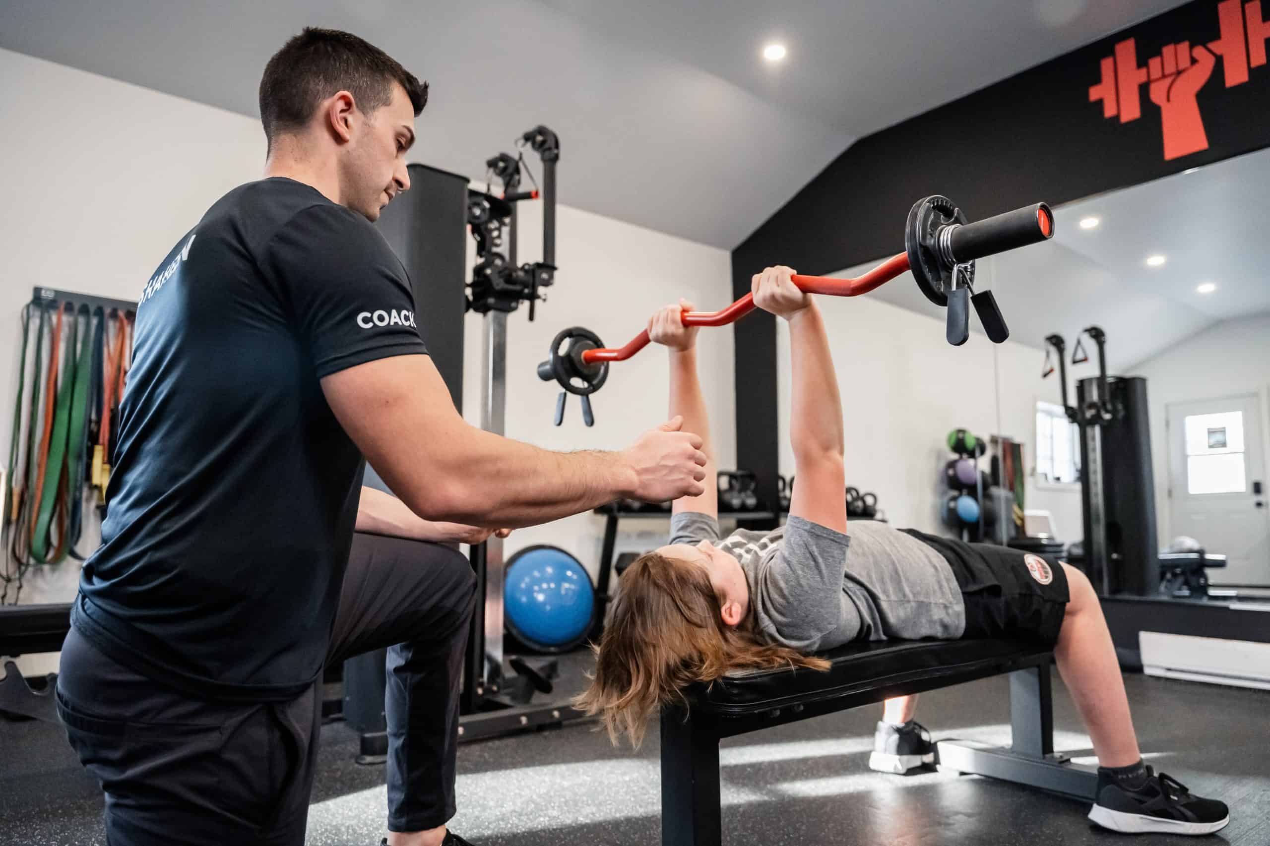 Scott Shaheen performing a personal training session at Scott Shaheen Personal Training Fitness & Wellness. Specializing in personal training and fitness coaching, nutrition and lifestyle coaching, and pain management techniques such as fascial stretch therapy, red light therapy, cupping therapy and gua sha scraping therapy. Located in Woodstock Ontario.