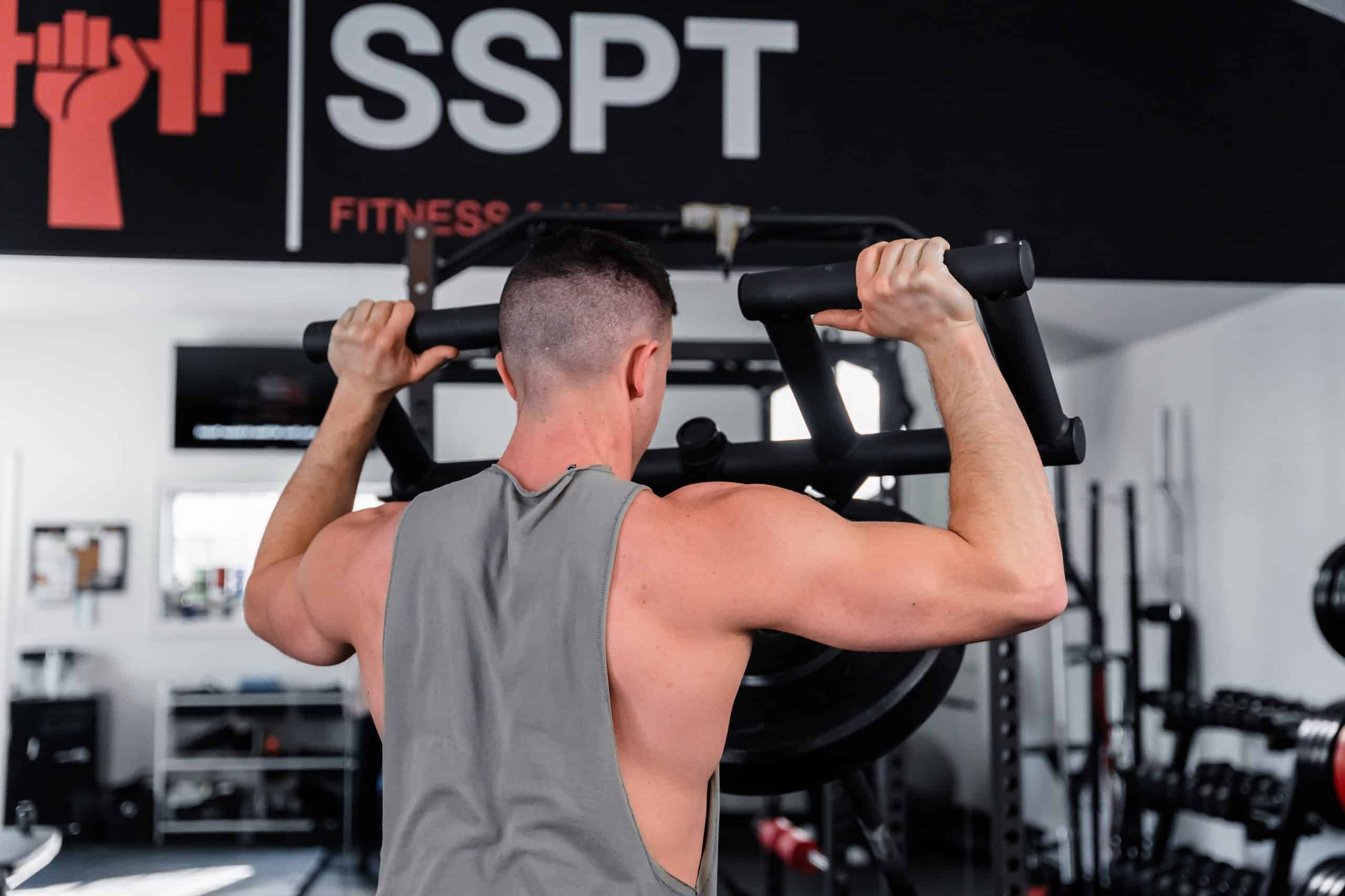 Scott Shaheen exercising at Scott Shaheen Personal Training Fitness & Wellness. Specializing in personal training and fitness coaching, nutrition and lifestyle coaching, and pain management techniques such as fascial stretch therapy, red light therapy, cupping therapy and gua sha scraping therapy. Located in Woodstock Ontario.